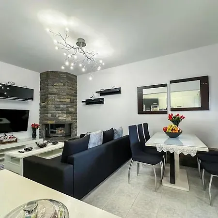 Katsaras House 3 Cozy Bedrooms Daire