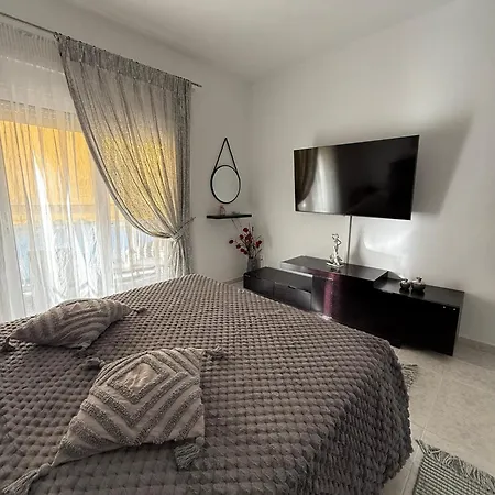 Katsaras House 3 Cozy Bedrooms Daire